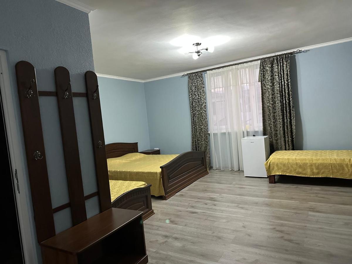 Gudauta Hotel Екстериор снимка