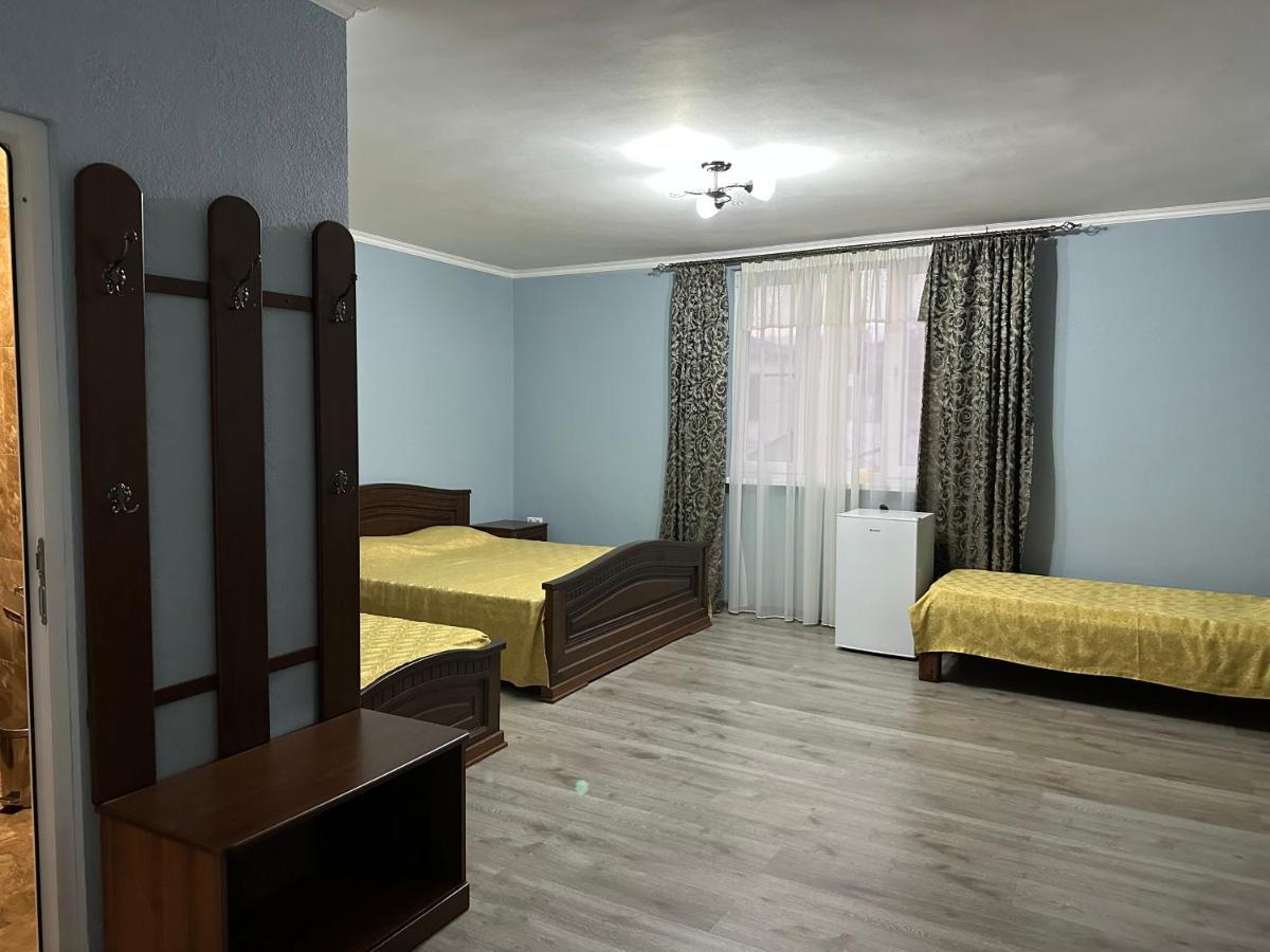 Gudauta Hotel Екстериор снимка