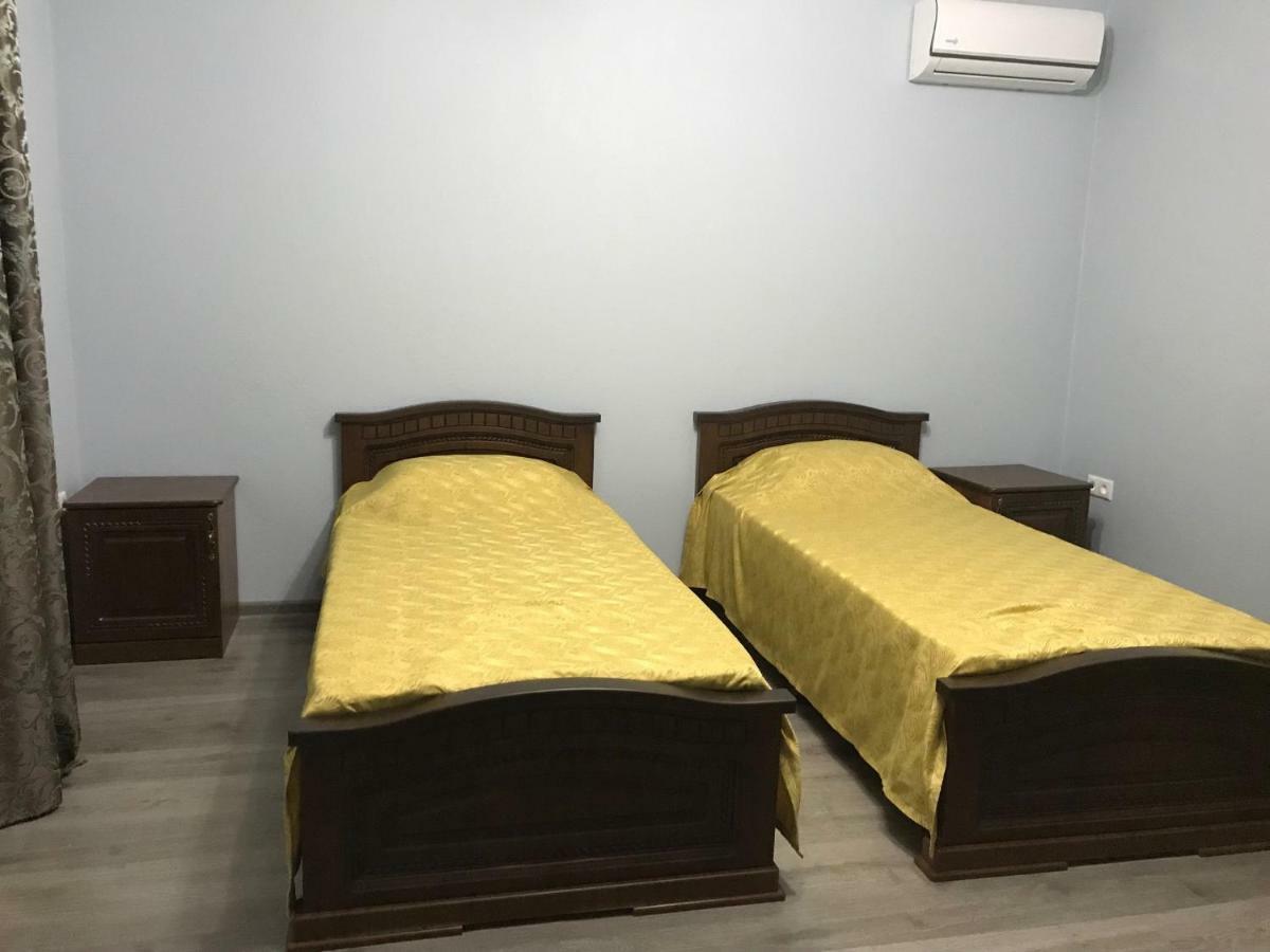 Gudauta Hotel Екстериор снимка
