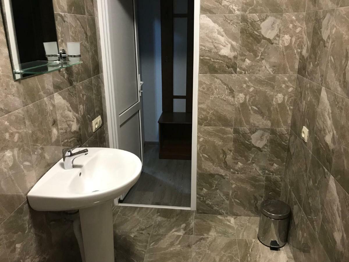 Gudauta Hotel Екстериор снимка